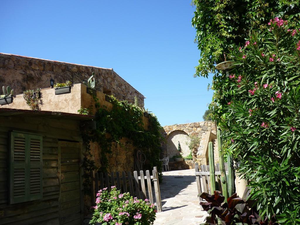 B&B Pietra-Monetta Pietra Moneta Екстериор снимка