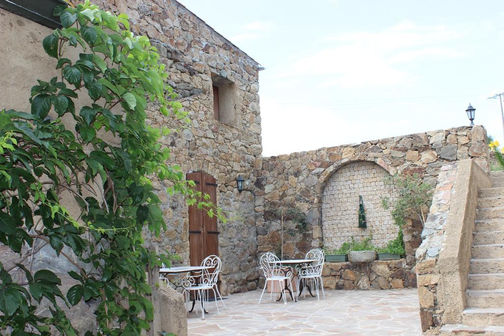 B&B Pietra-Monetta Pietra Moneta Екстериор снимка